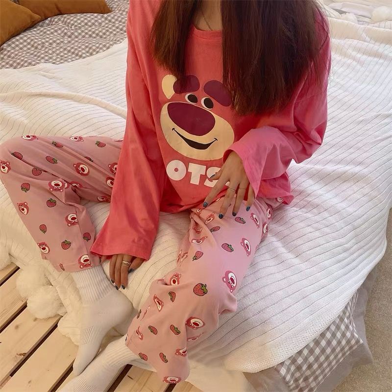 Bộ đồ ngủ họa tiết gấu hồng dễ thương xinh xắn