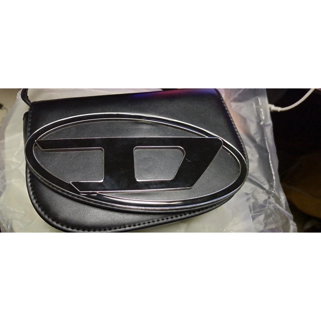 Túi Đeo Vai Nắp Gập Chống Bụi Màu Trơn Phong Cách Mới 1DR