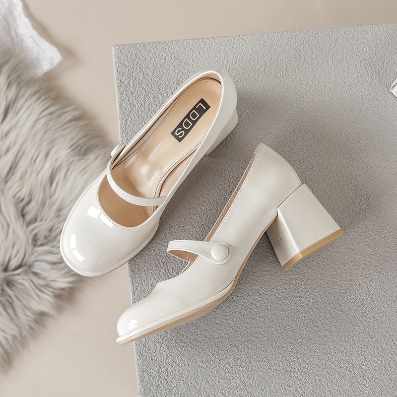Giày cao gót IELGY miệng nông màu trắng phù hợp với mọi phong cách
