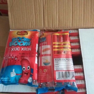 Thùng 100 chiếc xúc xích bom bom (20 gói)