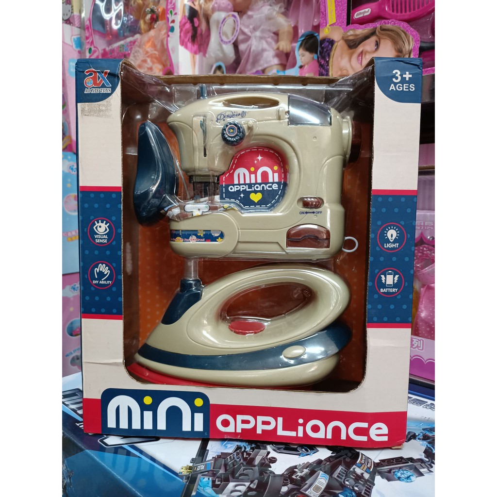 Bộ đồ chơi gia dụng Mini Appliance máy khâu, bàn là có đèn phát âm thanh