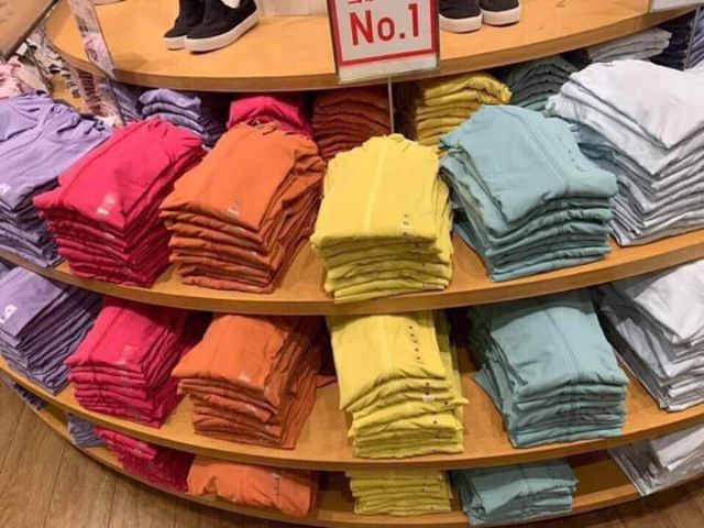 ÁO CHỐNG NẮNG UNIQLO AIRISM 2019 NHẬT BẢN.