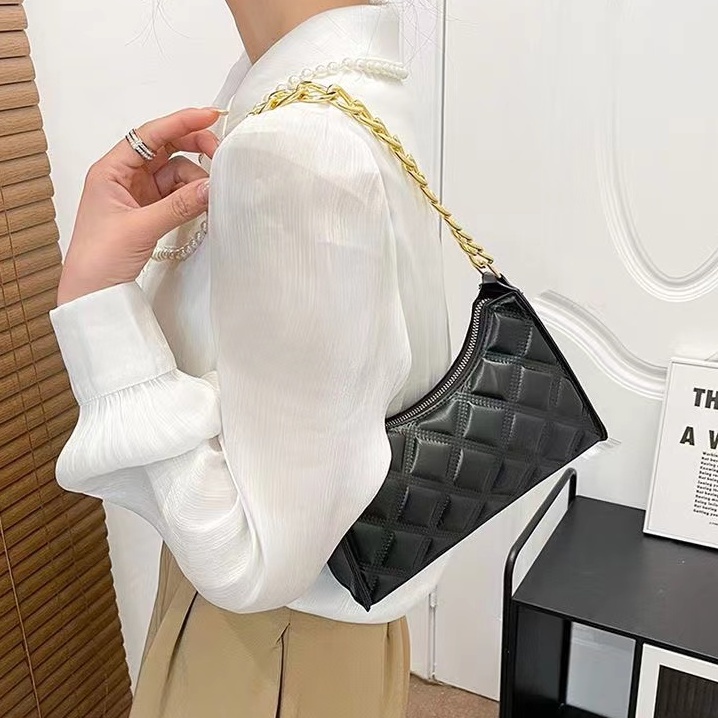 Túi Kẹp Nách Nữ Đẹp Quai Xích Phối Dây Sang Trọng Có Dây Đeo Chéo TÚI ĐEO VAI TRẦN TRÁM DÂY XÍCH