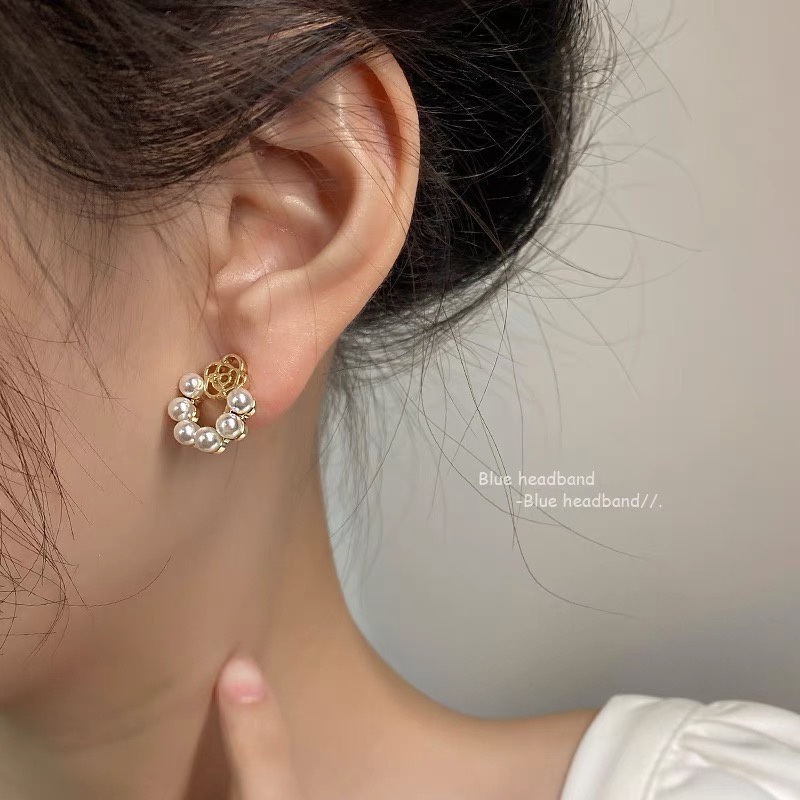 Khuyên Tai Đính Ngọc Trai Cổ Điển Thời Trang Mới 2023 Dành Cho Bạn Nữ