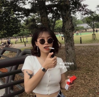 ÁO CROP NÚT BẤM ( BUTTON TOP)