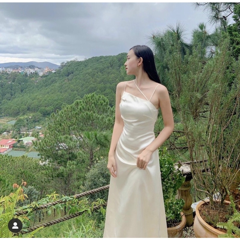 Đầm phi nude 2s midi dây chéo ngực