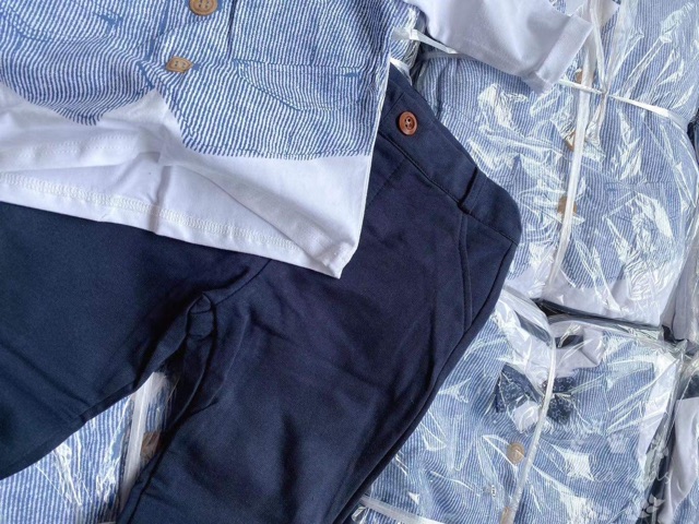 Bộ vest hm xuất bé trai