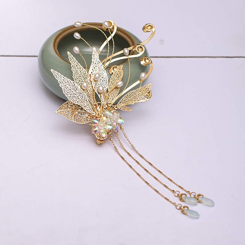 ❤HHN-VN Chinese traditional costume ancient hairpin fresh super fairy-tale style leaf design tassel step shaking headdress