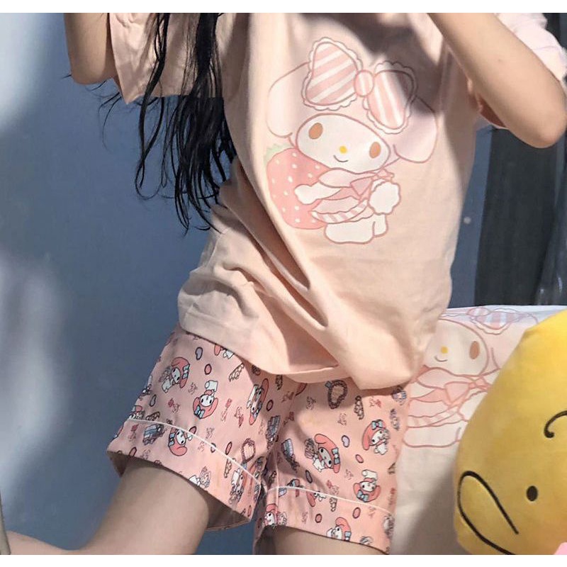 Bộ đồ ngủ quần đùi và áo màu hồng Sanrio My Melody 🧸