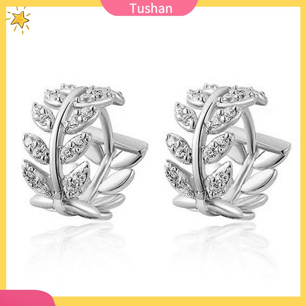 Hoa tai Huggie thiết kế chiếc lá đính đá cho nữ