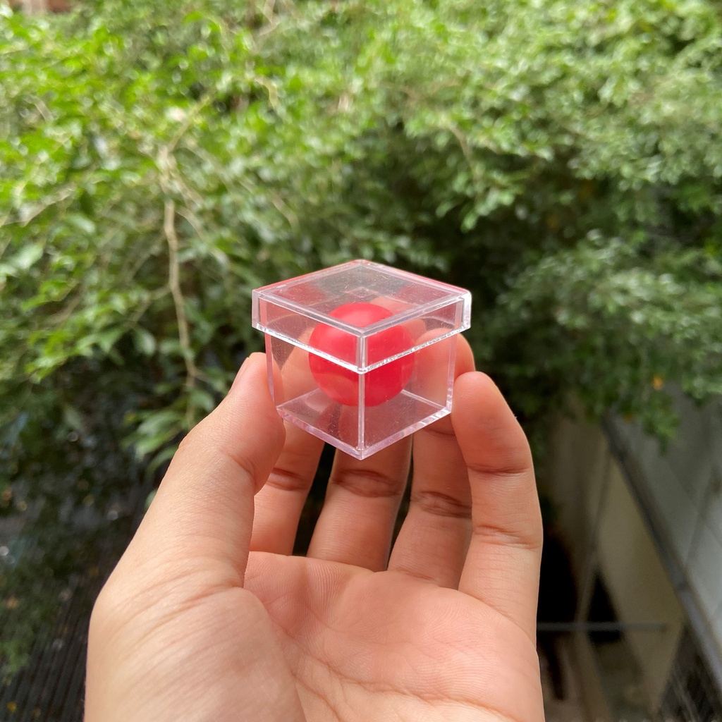 Ảo Thuật Bóng Xuyên Hộp - Ball Through Box Magic Trick