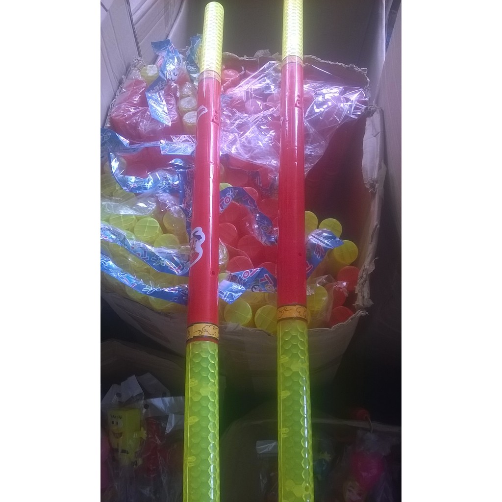 Đồ chơi gậy ngộ không cho bé