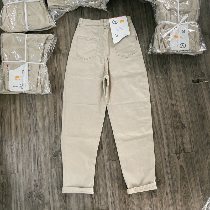 Quần baggy kaki rách gối - shop có kèm hình và video chính chủ
