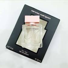 🍀☘️🌹ℕ𝕒𝕣𝕔𝕚𝕤𝕠 ℝ𝕠𝕕𝕣𝕚𝕘𝕦𝕖𝕫 𝔽𝕠𝕣 ℍ𝕖𝕣 “ℕ𝕒𝕣𝕔𝕚𝕤𝕠 ℍồ𝕟𝕘” 20ml