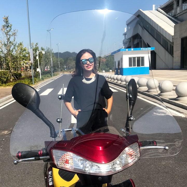 Kính Chắn Gió Xe Máy CG03 Dùng Cho Nhiều Loại Xe - PKXM