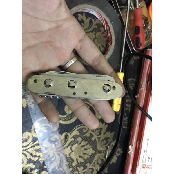 Dao đa năng, dao bỏ túi Nhật bãi