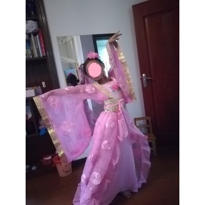 Bộ cổ trang cho bé gái xinh xắn nè, hàng có sẵn
