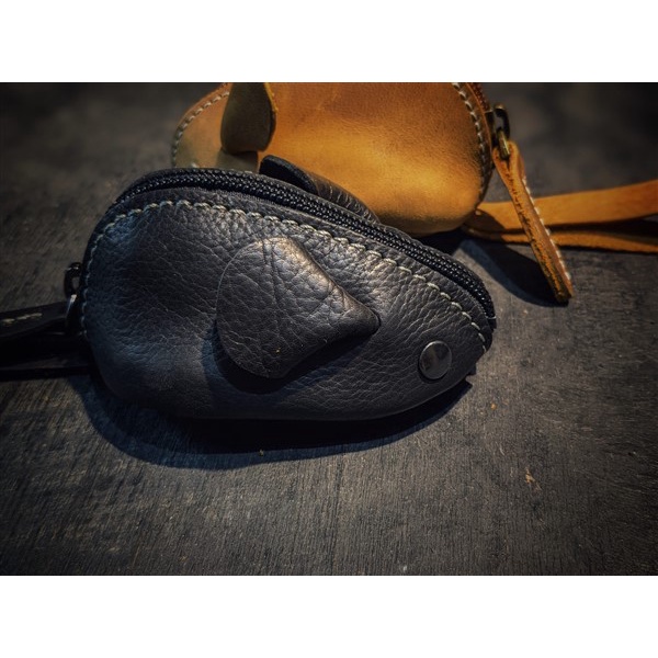 Ví cầm tay hình chuột, cực nhỏ xinh.