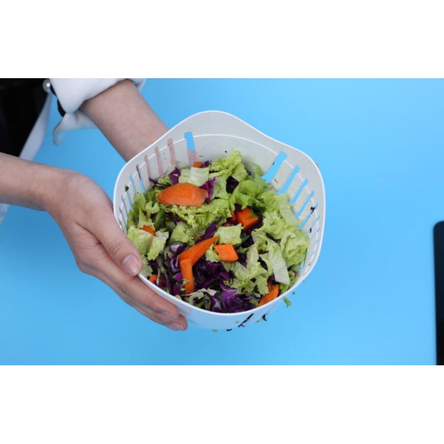 Dụng cụ thái salat siêu tốc