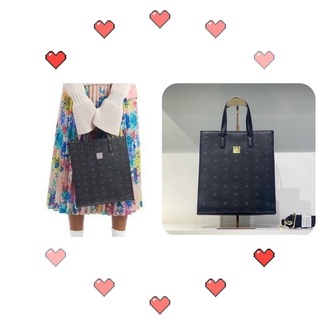 TNS-Túi tote form chữ nhật M•see•M field tote bag-màu đen chữ
