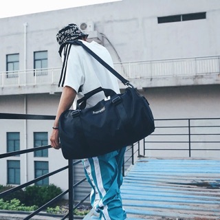 Túi Thể Thao Tiện Ích (2018)