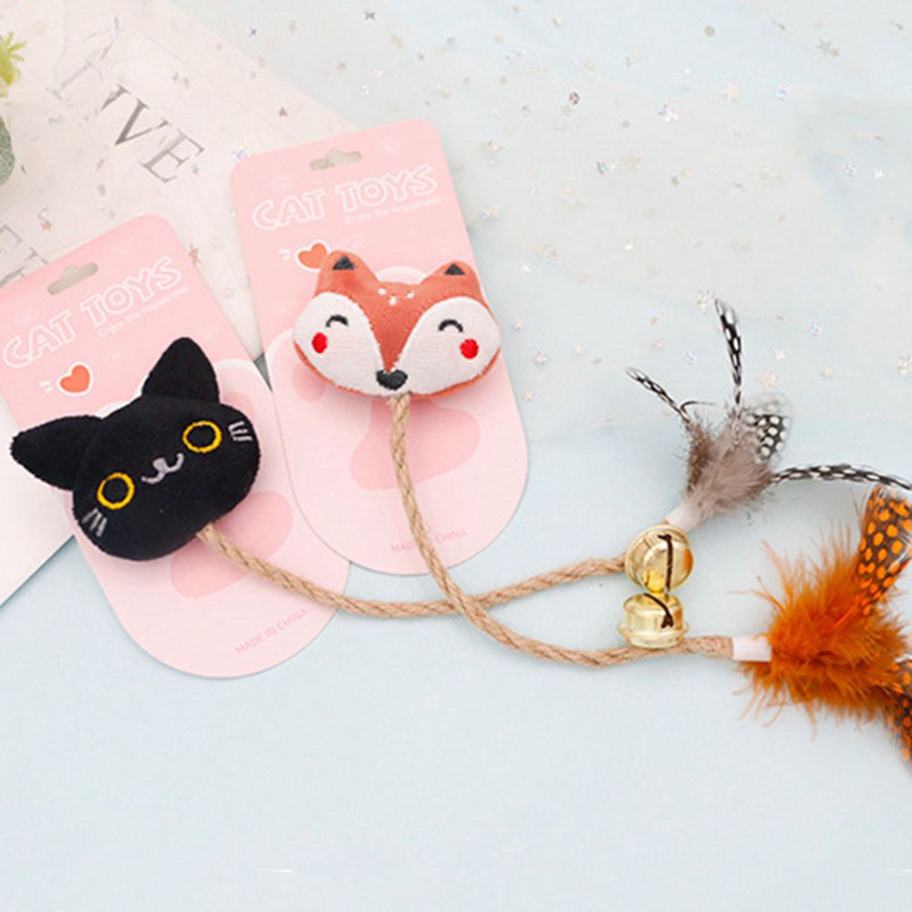 Đồ chơi nhai gặm hình cây cỏ gắn chuông và lông vũ dễ thương cho mèo cưng