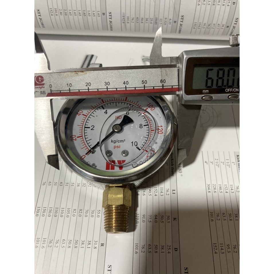 ĐỒNG HỒ  ÁP DẦU CHÂN ĐỨNG PHI 63MM