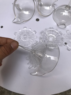 Ly Một Miệng Tháp Ly