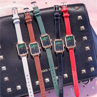 Đồng hồ thời trang nữ Ulzzang dây da mặt chữ nhật cực đẹp U0012