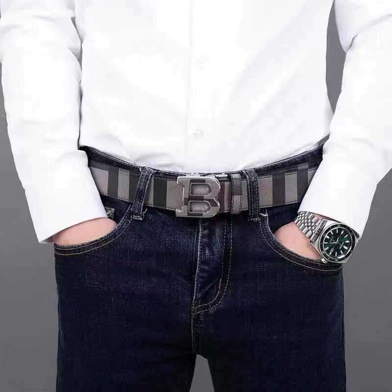 Thắt Lưng Da Burberry2022 Có Khóa Tự Động Dễ Phối Đồ Dành Cho Nam