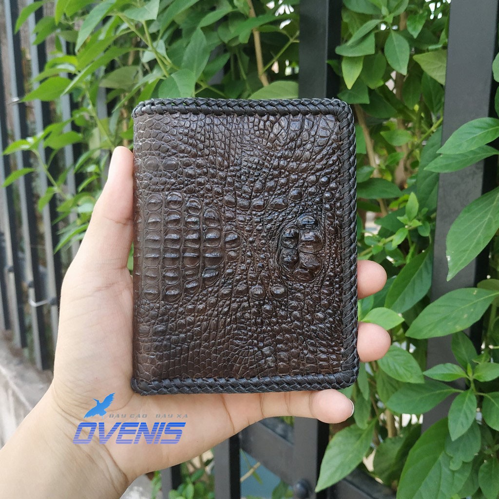 Ví cá sấu nguyên con