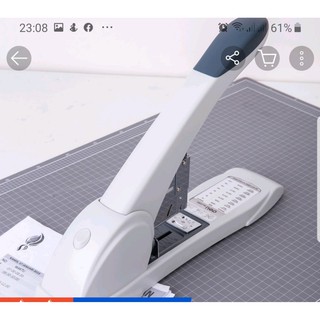 Dập ghim đại deli 0395 (dập 240 tờ)