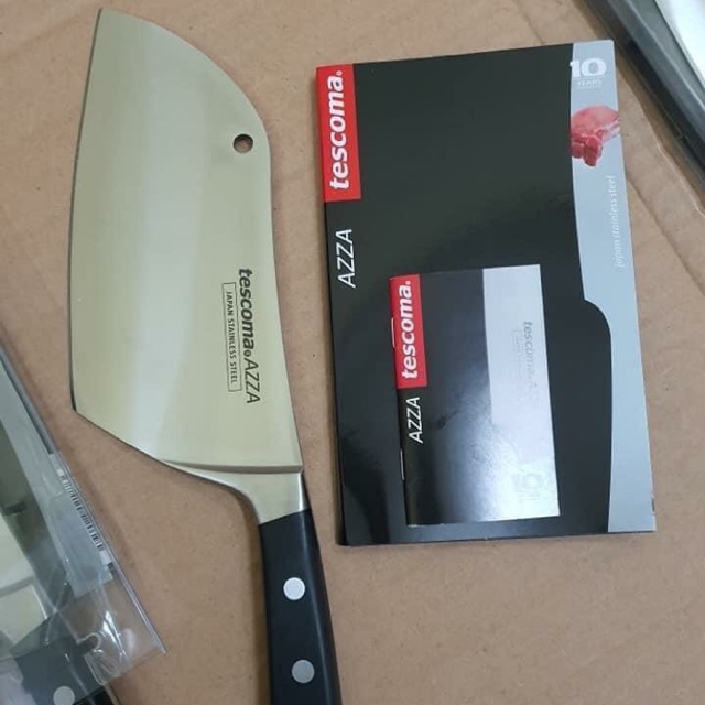 Dao chặt Tescoma Azza