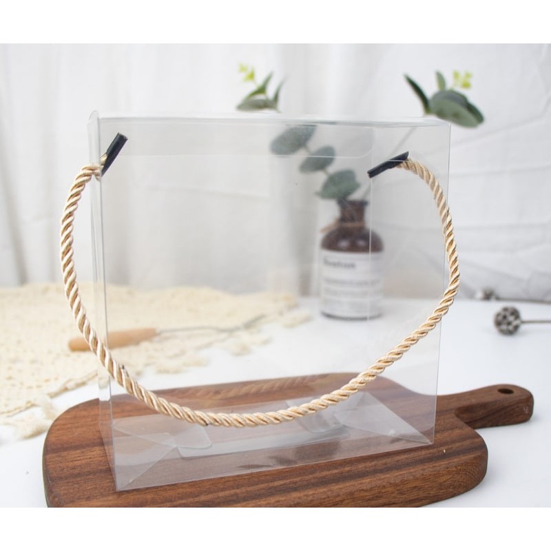 Hộp meca mini đựng son (kích thước 14*14*7cm) (hộp không kèm phụ kiện bên trong) | BigBuy360 - bigbuy360.vn