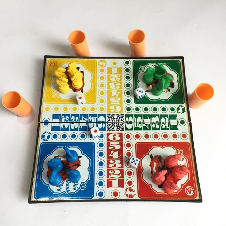 Bộ cờ Cá Ngựa giải trí