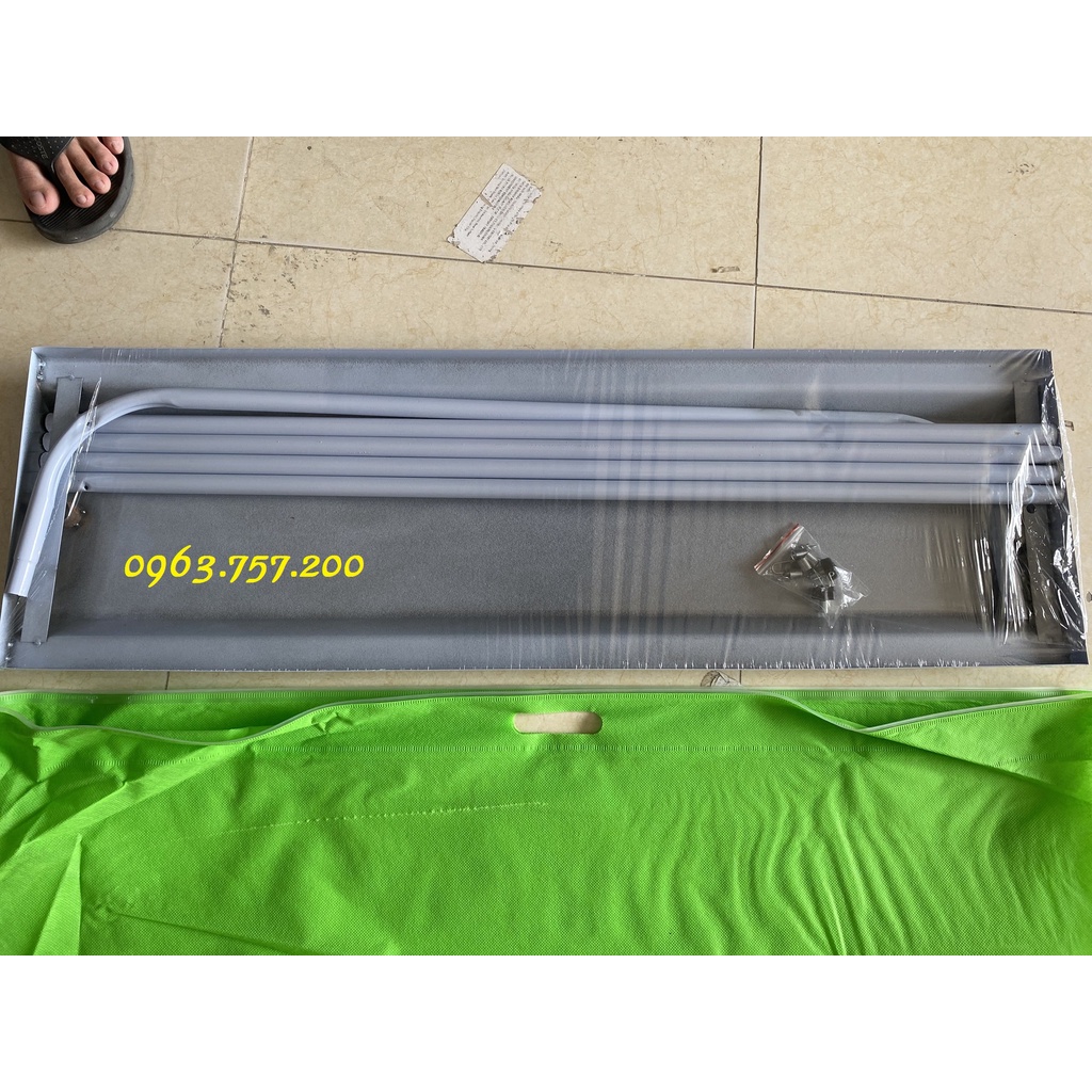 Standee kiểu cửa đế sắt nhập khẩu, Standee treo banner quảng cáo đế sắt kích thước 0.6x1.6m & 0.8x1.8m
