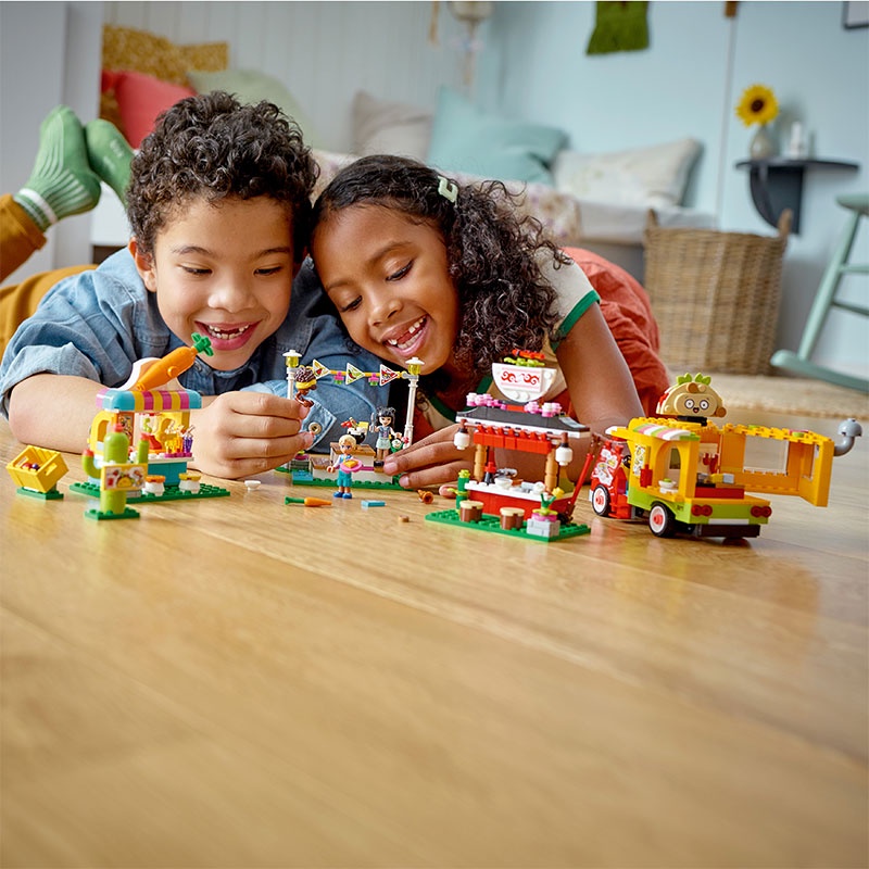 Đồ Chơi LEGO FRIENDS Khu Phố Ẩm Thực Heartlake 41701