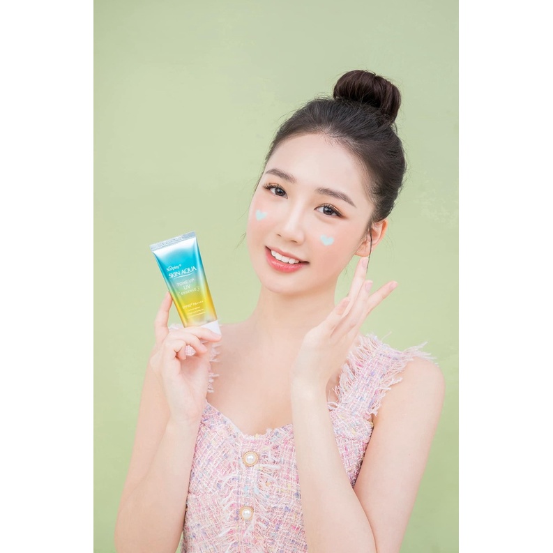 Kem chống nắng Sunplay Skin Aqua UV Tone Up SPF50+ PA++++ 50g