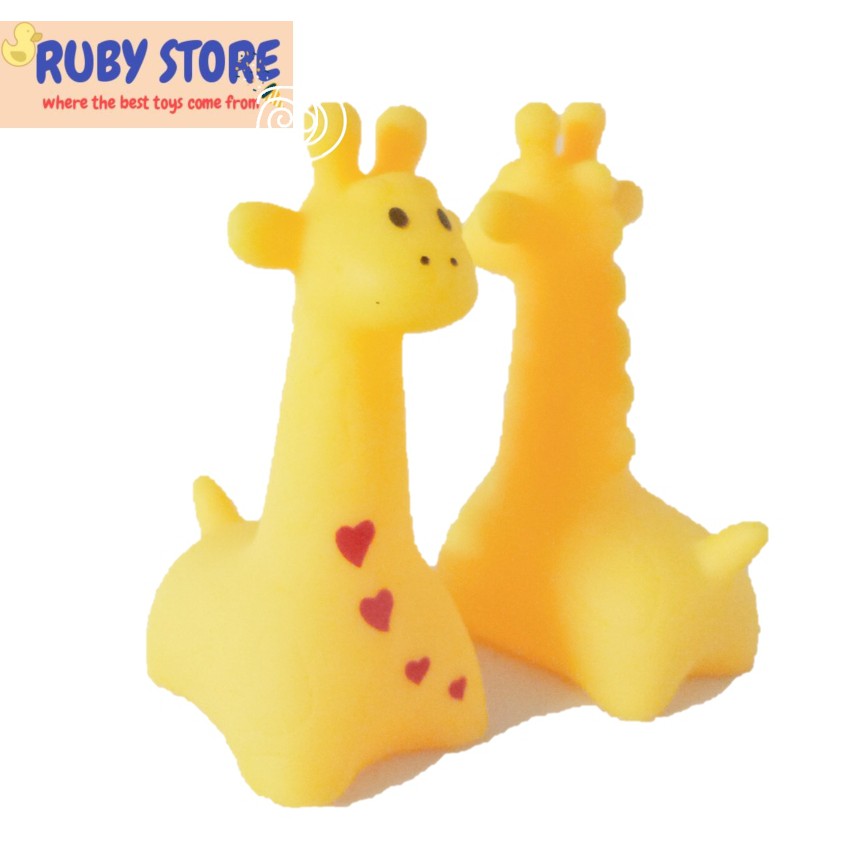 2 HƯƠU CAO CỔ CHÍT MÌNH THẢ TIM