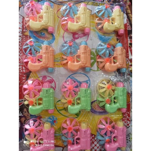 vỉ 12con quay  siêu hót sỉ lẻ các loại đồ chơi tạp hoá cổng trường 96