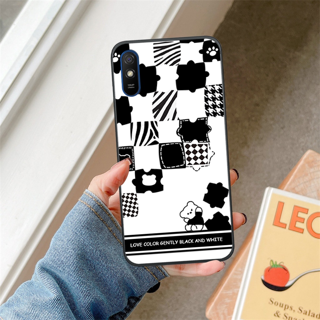 Ốp lưng Xiaomi Redmi 9A trái tim, hoạ tiết kẻ caro đen trắng thời trang
