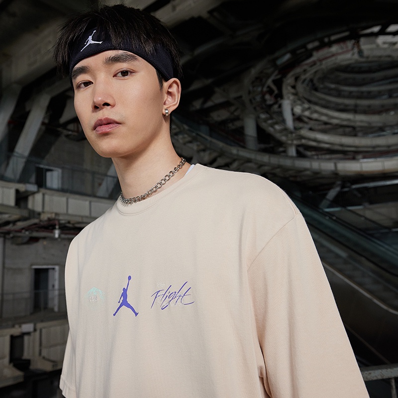 Áo Thun Tay Ngắn Thêu Hình Sau Lưng 100% AuthenticNike AirJordan DM1445-126-017