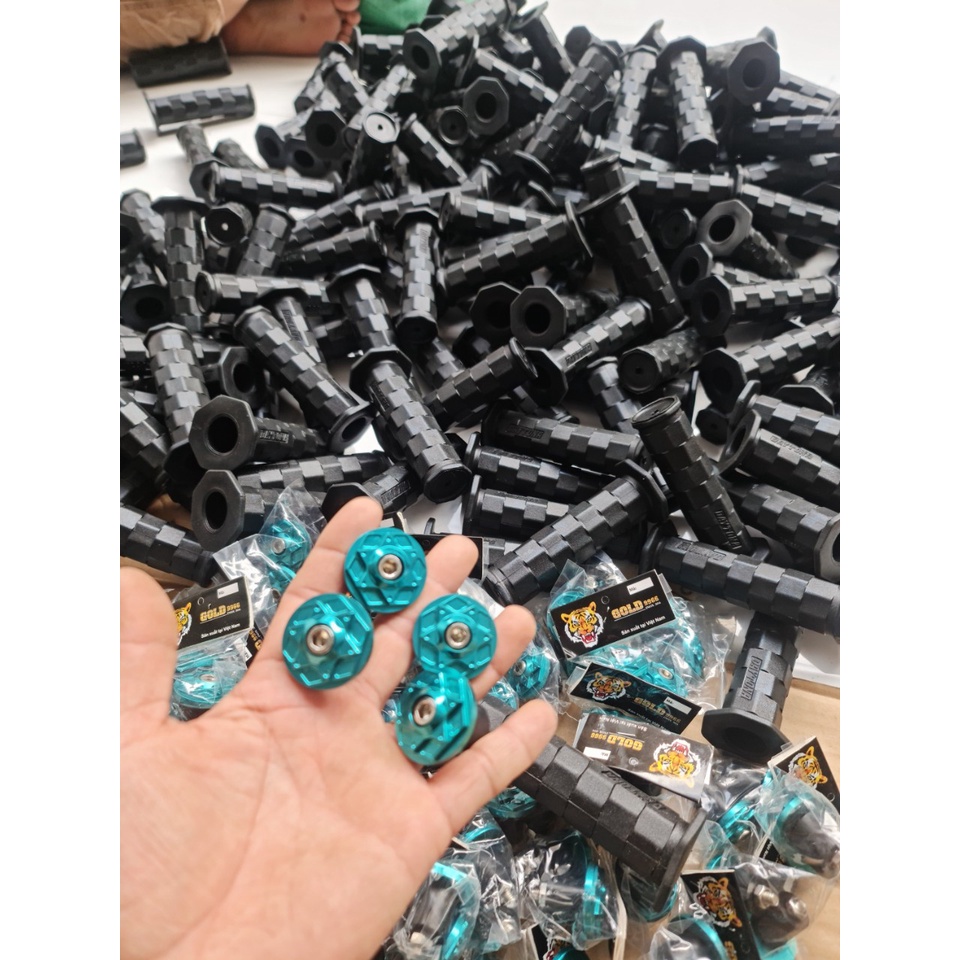 Bao tay daytona hàng loại 1 gắn sirius ex winer raider satria sonic...siêu êm siêu mọn không đau tay