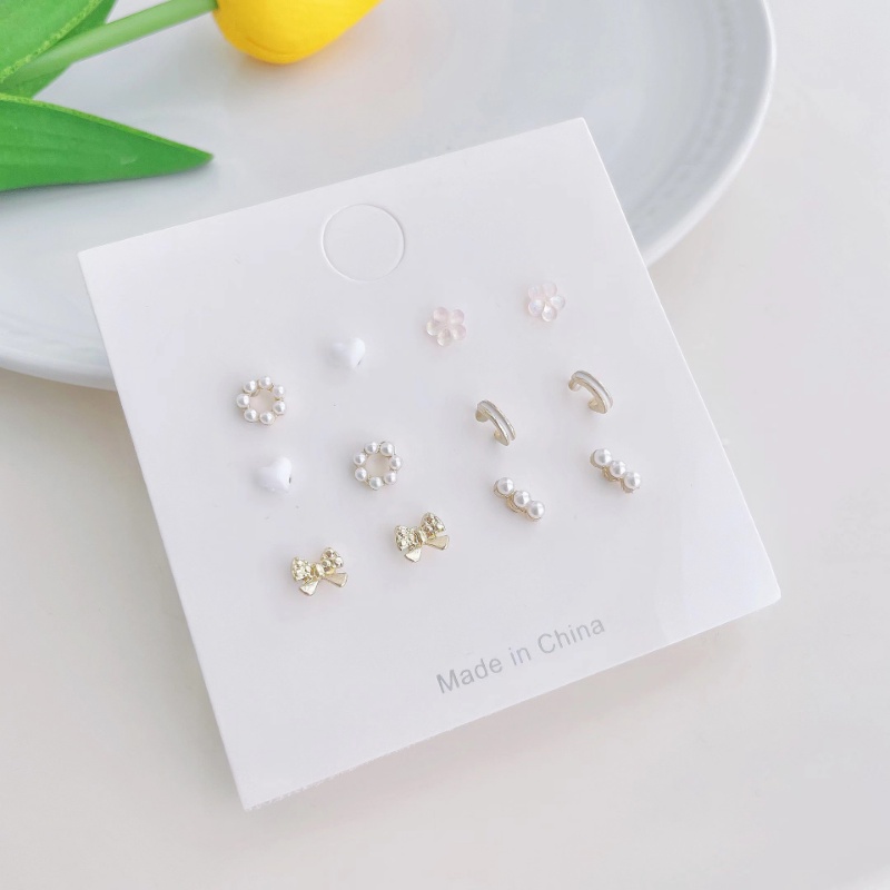 Irislove Set 6 Đôi Bông Tai Xỏ Lỗ Hình Hoa Tulip Trái Tim Nơ Ngọc Trai Ngọt Ngào Đơn Giản Không Gây Dị Ứng Mỗi Ngày Cho Nữ