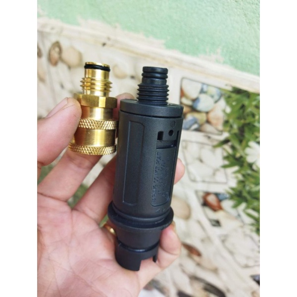 Đầu ren chuyển nối nhanh lắp cho súng xịt rửa xe .