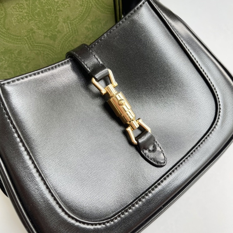 Túi nữ màu đen Gucci jackie 1961