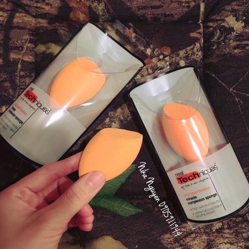 Mút Tán Kem Nền Real Techniques Miracle Complexion Sponge