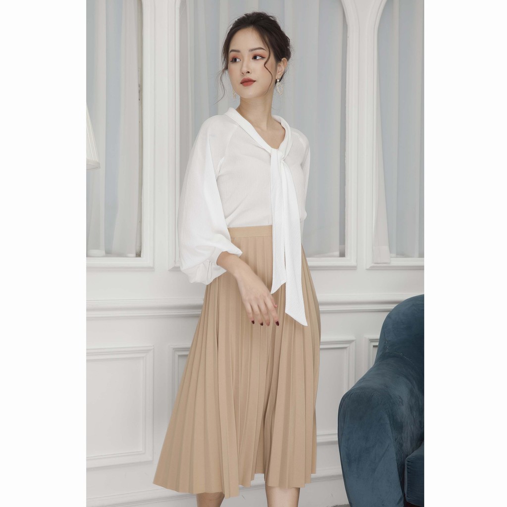 Chân váy midi xếp ly dáng dài LYNS chất liệu lụa lưng cao xòe dài qua gối (Hàng thiết kế). | BigBuy360 - bigbuy360.vn