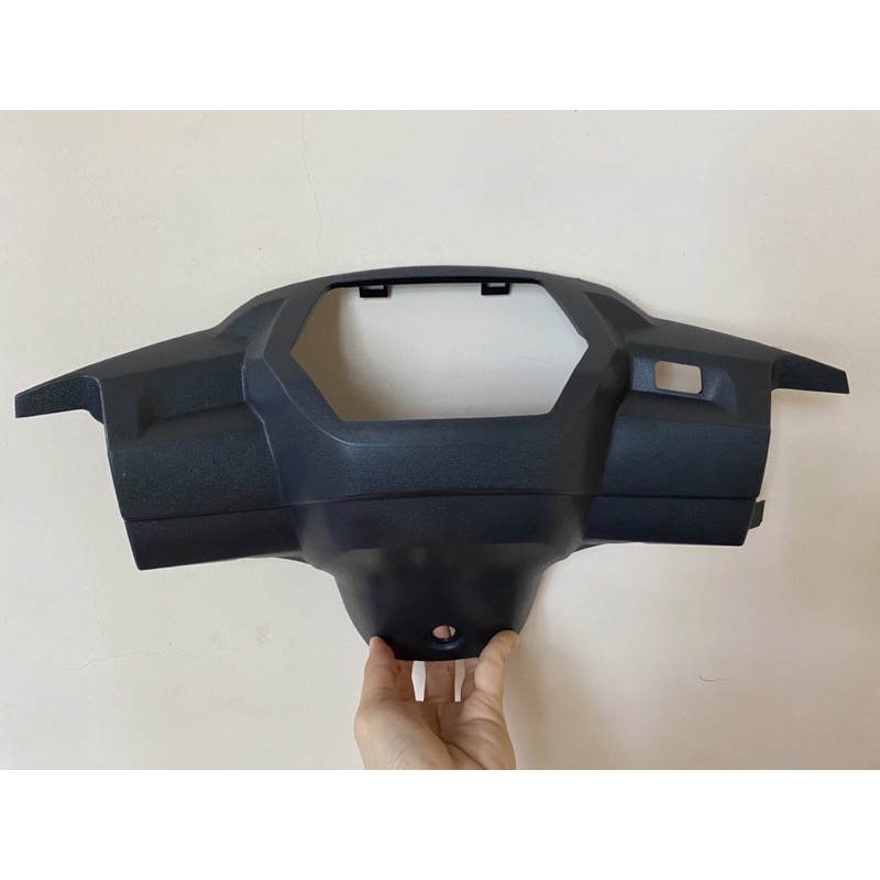 bợ cổ, ốp tay lái sau suzuki viva110 chính hãng