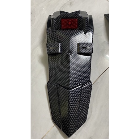 Dè exciter 150 sơn carbon